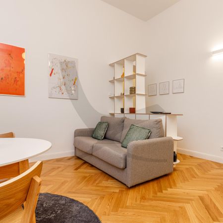 Perfect Urban Living - Photo 2