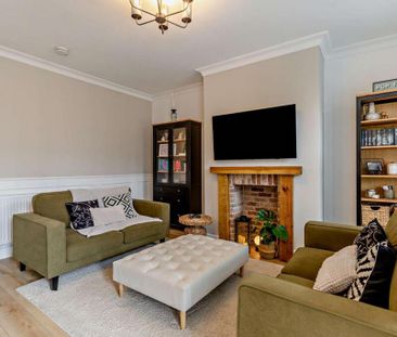 2 bedroom terraced house to rent - Photo 1