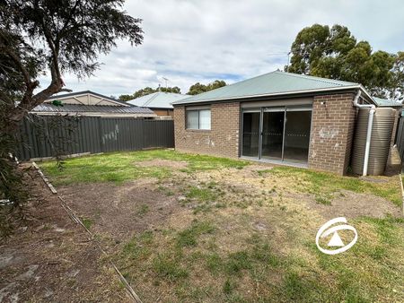 20 Seville Street, 3810, Pakenham Vic - Photo 2