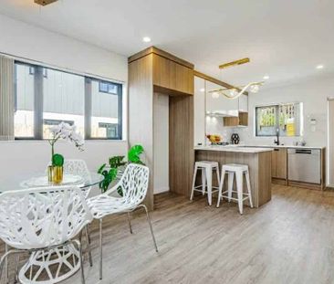 Brand new Family Home with Quality Finishes - Photo 1