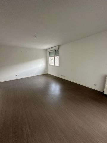 T3 - GRENOBLE - RUE DU DRAC - Photo 2