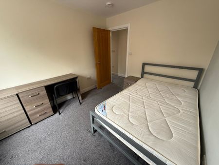 Melrosegate, Heworth - P1065 - Photo 4