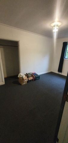 A small, quiet & private sanctuary to call home. - Photo 4