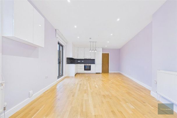 3 bedroom apartment to rent - Photo 1