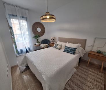 REF.7734 – Renovated 2-Bedroom Apartment in Altos de Campoamor, Ori... - Photo 6