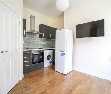 Apt 9, 47-49 East Parade - Photo 3