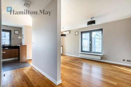 Luksusowy i przestronny apartament w samym centrum Warszawy - Zdjęcie 5