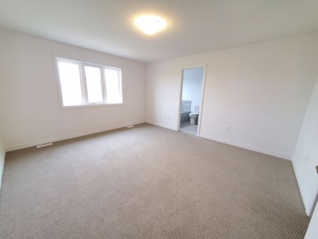 For Lease - 474 Blackburn Drive, Brantford, Ontario - Photo 3