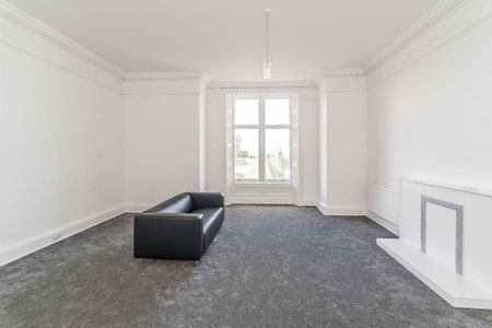 5 bedroom flat share to rent - Photo 4