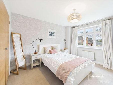 Freshers Grove, Earley, Reading, RG6 - Photo 4