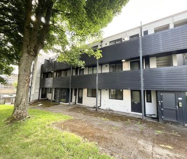 West Parade Flats, Halifax - Photo 3