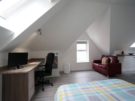 C1, 1 College Road - Photo 2