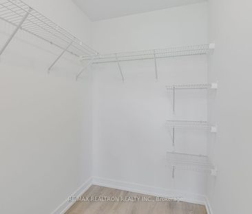 For Lease - 415 Sea Ray Avenue Unit# 127, Innisfil, Ontario - Photo 3