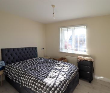 Merivale Way, Ely - Photo 3