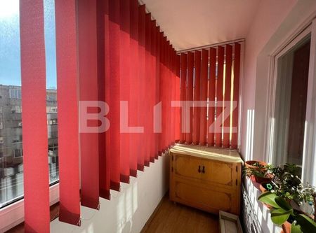 Apartament de 2 camere, decomandat, parcare, zona strazii Plopilor - Photo 2