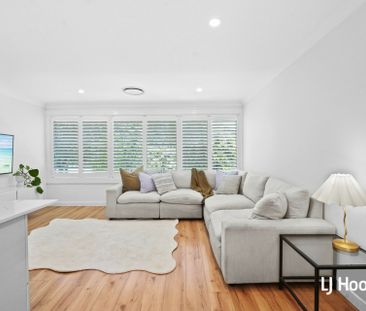 Stunning 3 Bedroom Home - Great Location! - Photo 1