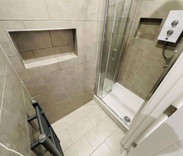 Studio to rent - Photo 6