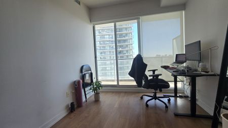 For Lease - 115 McMahon Drive Unit# 1708, Toronto, Ontario - Photo 3