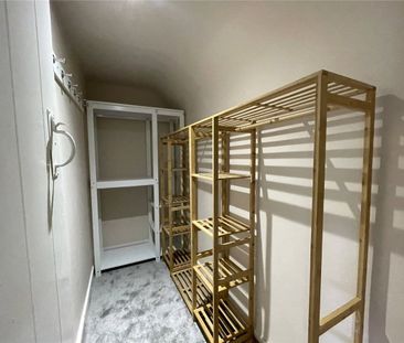 Extended 3/4 bedroom cottage in a semi rural setting with large gar... - Photo 5