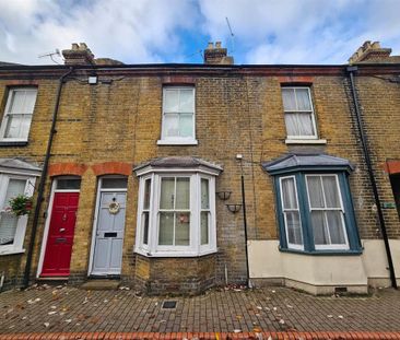 2 bedroom terraced house to rent - Photo 1