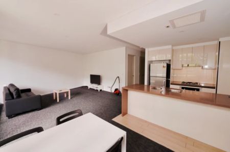 3 bed 2 bath-125 - Photo 2