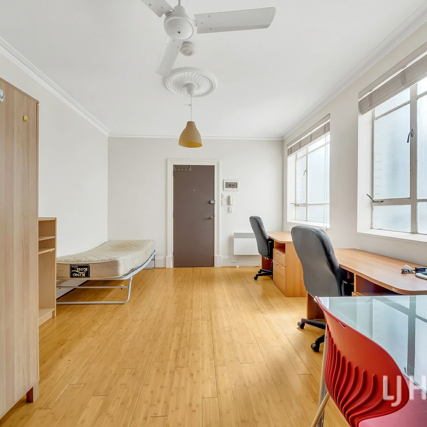 Stunning Fully Furnished 1-Bedroom Studio for Lease! - Photo 1