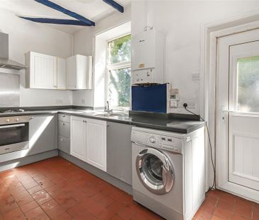 2 bedroom terraced house to rent - Photo 6