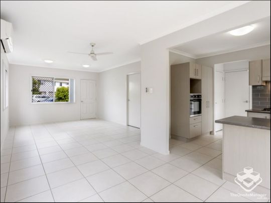 beautiful 3 bedroom unit available for immediate rent - Photo 1