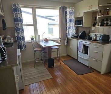 Glenview,Hamilton - 3 Bedroom includes lawns mown - Photo 5