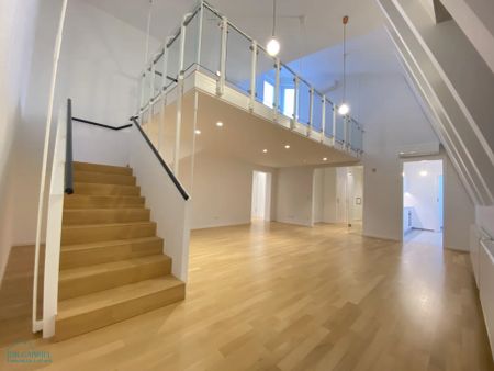 DACHGESCHOSSWOHNUNG mit BALKON - NEUBAUGASSE - Foto 5