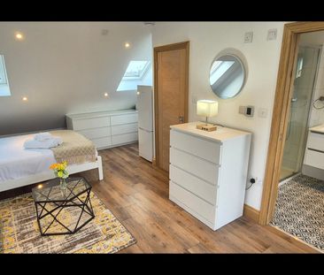 Studio Flat, Sparkbridge Road, HA1 - Photo 5