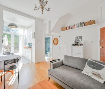 1 bedroom flat to rent - Photo 2