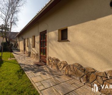 Kellemes környezet a belváros szívében - Fotó 6
