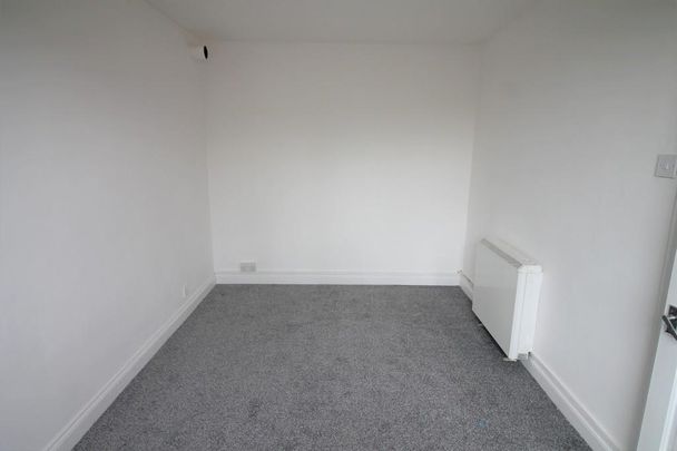 Benwell Close Benwell Grange Newcasltle Upon Tyne - Photo 1