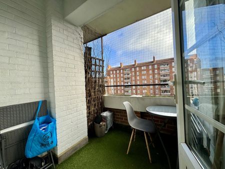 5 bedroom flat to rent - Photo 2