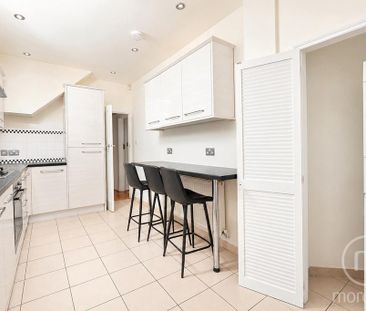 4 bedroom semi-detached house to rent - Photo 1