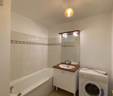 T2 – MEUBLÉ – VITRY-SUR-SEINE – 40,80 m² - PARKING - Photo 1