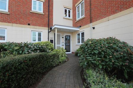 2 bedroom Flat To Let - Photo 5