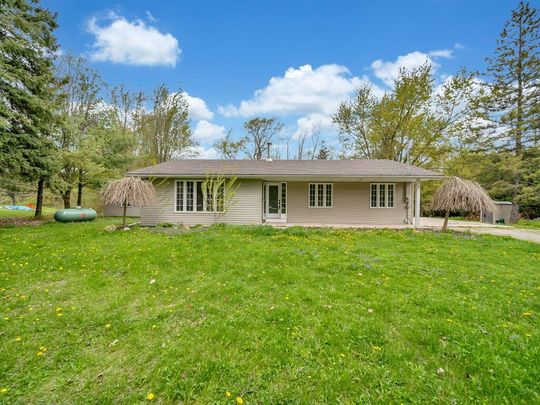 For Lease - 12473 Sixth Line, Milton, Ontario - Photo 1