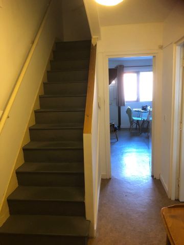 2 Bed Terraced House, Loxford Court, M15 - Photo 5