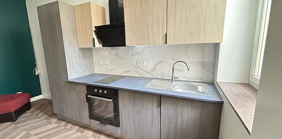 Location Appartement 1 pièce 25m² - Photo 2