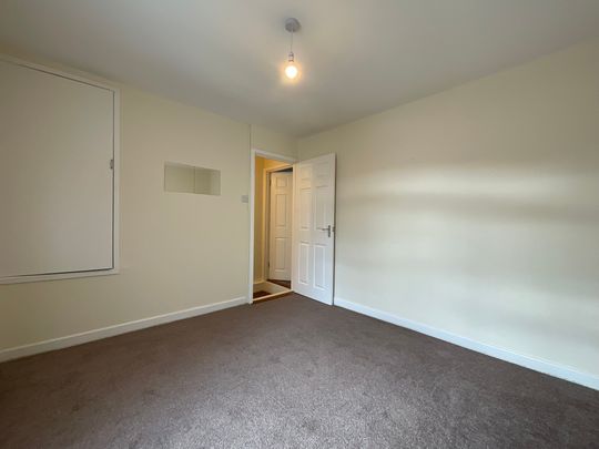 5 Bridge Street, Killyleagh, BT30 9QN - Photo 1