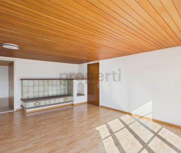 Charmante und lichtdurchflutete Wohnung mit schönem Balkon, inkl. e... - Foto 2