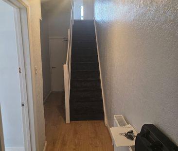 3 Bed Terraced House, Portland Road, SE25 - Photo 5