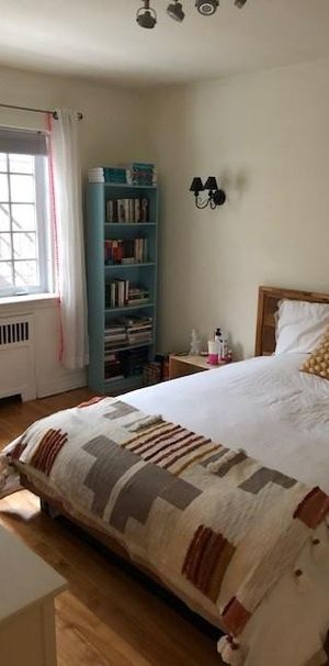 À NE PAS MANQUER! Très Grand 3 ½ - NDG dans le Monkland Village - 1 585$/1ch - Photo 1