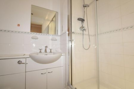 Room in a Shared Flat, Boardwalk Place, E14 - Photo 5