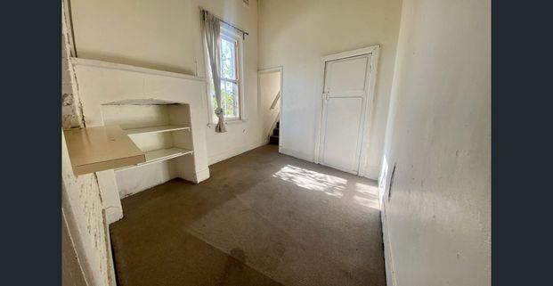 2 Bedroom Apartment | Great Location - Photo 1