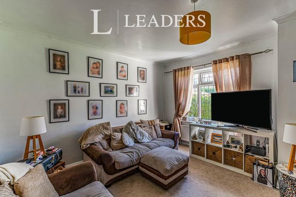 3 bedroom terraced house to rent - Photo 1