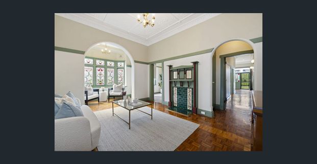 Timeless charm in a prime Burwood Heights setting - Photo 1