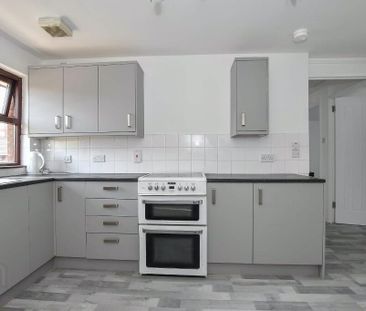 16 Little Georges Street, City Centre, Belfast, BT15 1FY - Photo 6